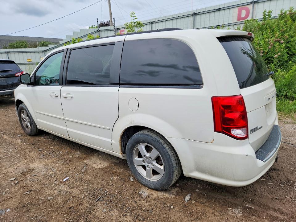 2011 Dodge Caravan VIN 2D4RN4DG0BR662986 COPART salvage auction — UNDERCARRIAGE, Mi - Non Public Clean Title, sold $750 on 2026-07-29 (photo 2)