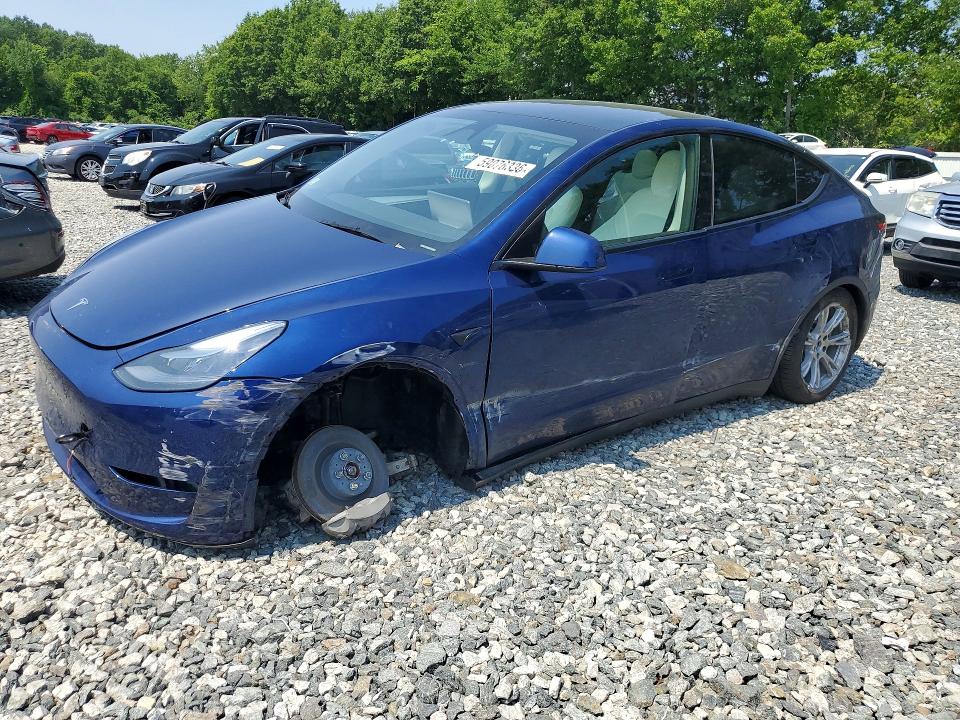2024 Tesla Model y VIN 7SAYGDEE8RA233827 COPART salvage auction — SIDE, Ma - Cert Of Title-Salvage, sold $10,600 on 2026-07-08 (photo 1)