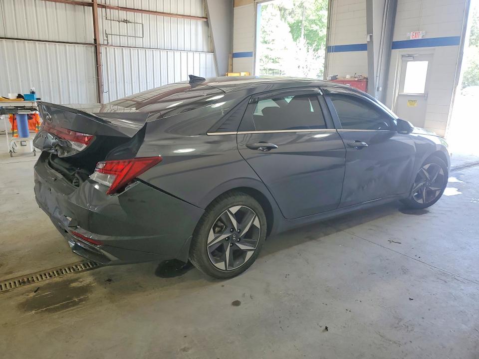 2022 Hyundai Elantra VIN 5NPLP4AG5NH073225 COPART salvage auction — REAR END, Salvage Title, sold $6,600 on 2026-07-17 (photo 3)