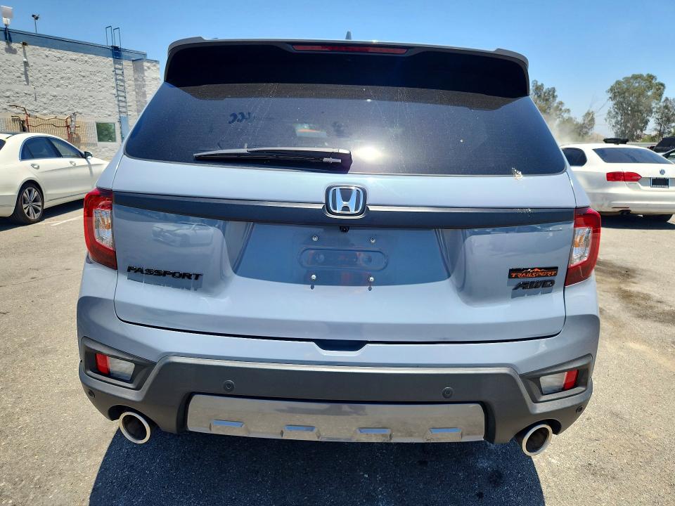 2023 Honda Passport VIN 5FNYF8H61PB035893 COPART salvage auction — FRONT END, Ca - Salvage Certificate, sold $14,100 on 2026-07-30 (photo 6)