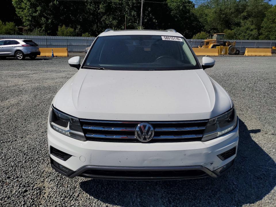 2018 Volkswagen VIN 3VV3B7AX2JM023209 COPART salvage auction — REAR END, Nc - Salvage Certificate Of Title, sold $175 on 2026-08-27 (photo 5)