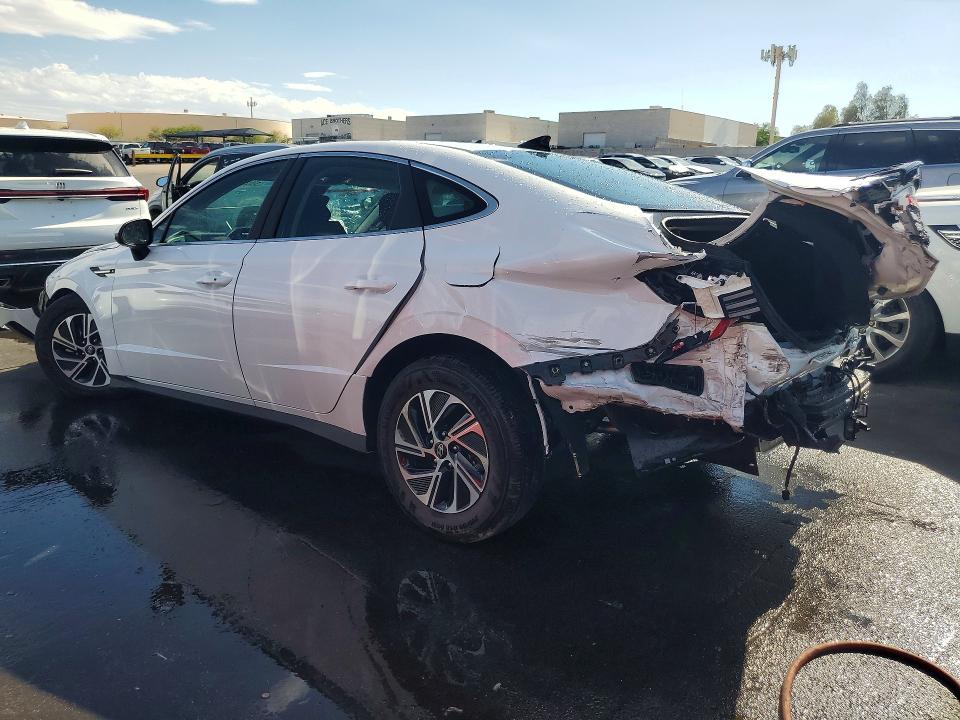 2026 Hyundai Sonata hybrid VIN KMHL24JJ8TA154035 COPART salvage auction — FRONT END, Fl - Certificate Of Destruction, sold $125 on 2026-07-22 (photo 2)