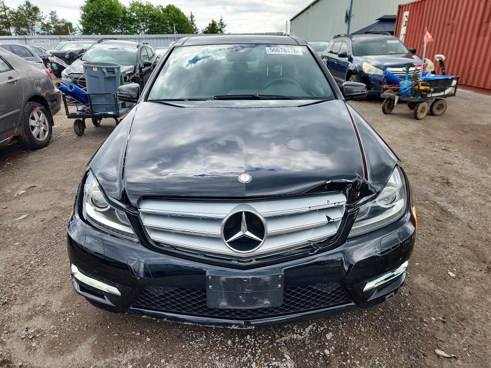 2012 Mercedes-benz VIN WDDGF8BB9CA721139 COPART salvage auction — FRONT END, Salvage Title, sold $4,450 on 2026-08-20 (photo 5)
