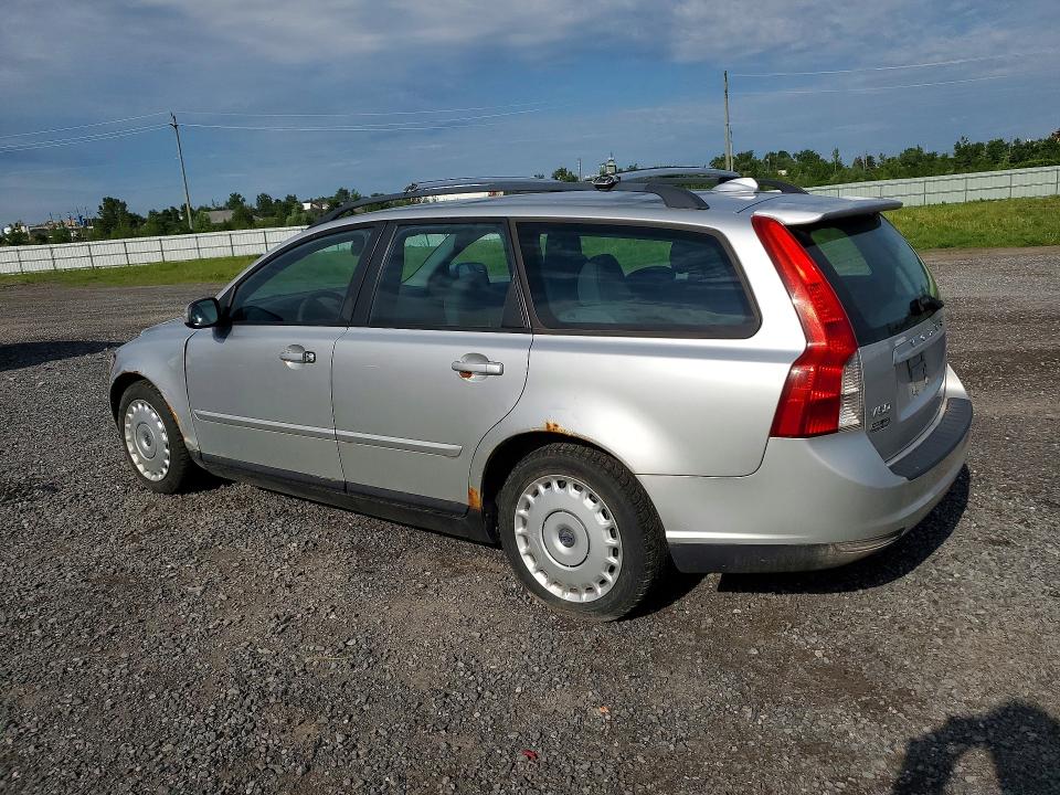 2009 Volvo V50 VIN YV1MW382292453426 COPART salvage auction — MECHANICAL, ON - PERMIT NO BRAND - UNFIT, sold $225 on 2026-07-02 (photo 2)