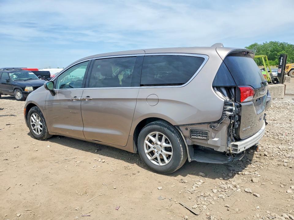 2017 Chrysler Pacifica VIN 2C4RC1DG1HR535836 COPART salvage auction — REAR END, Ia - Cert Of Title-Salvage Title, sold $2,000 on 2026-07-24 (photo 2)