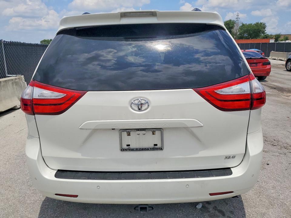 2019 Toyota Sienna VIN 5TDYZ3DC6KS001846 COPART salvage auction — WATER/FLOOD, FL - CERT OF TITLE-SLVG REBLD FLOOD, sold $4,700 on 2026-07-28 (photo 6)