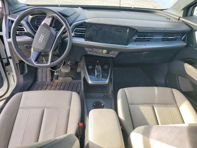 2022 Audi Q4 e-tron VIN WA1J2BFZ2NP042288 COPART salvage auction — UNDERCARRIAGE, Ca - Salvage Certificate, sold $7,800 on 2026-07-28 (photo 8)