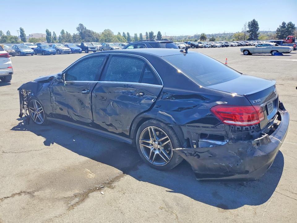 2015 Mercedes-benz E-klasse VIN WDDHF8JB0FB106421 COPART salvage auction — SIDE, Salvage Title, sold $2,000 on 2026-07-17 (photo 2)