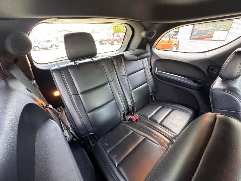 2019 Dodge Durango VIN 1C4RDJDG1KC605588 COPART salvage auction — NORMAL WEAR, In - Certificate Of Title (P), sold $5,900 on 2026-07-17 (photo 6)