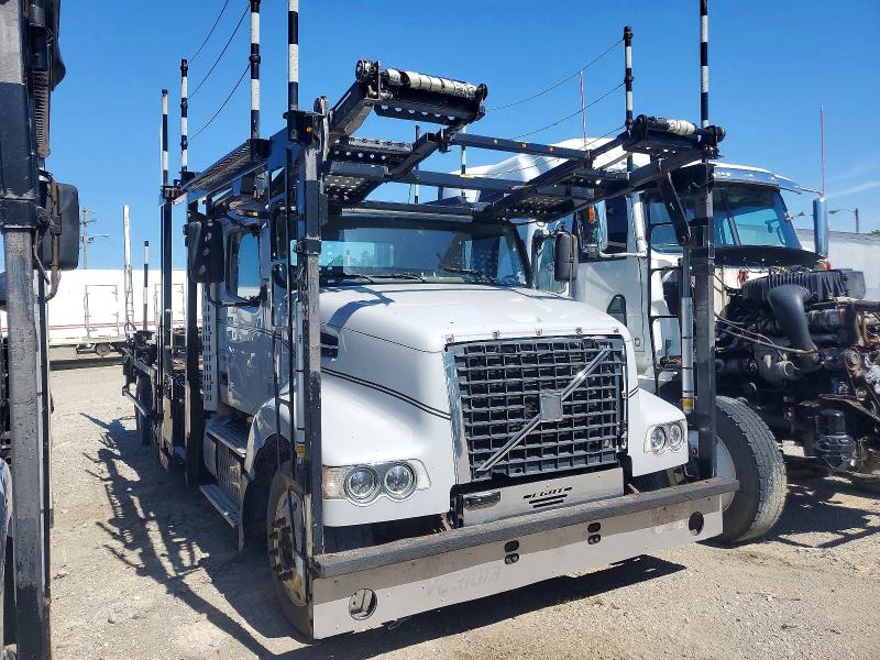 2014 Volvo Vah VIN 4V5RC9DG6EN164468 — COPART salvage auction photo