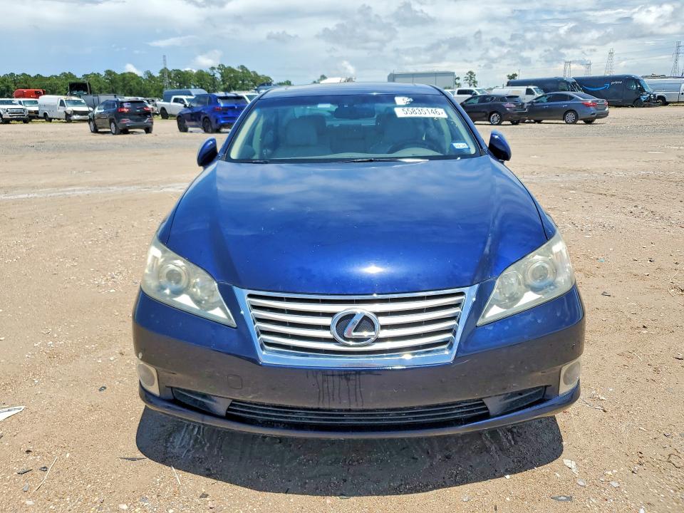 2011 Lexus Es 350 VIN JTHBK1EG8B2434560 COPART salvage auction — WATER/FLOOD, TX - SALVAGE TITLE-FLOOD DAMAGE (P), sold $775 on 2026-07-28 (photo 5)
