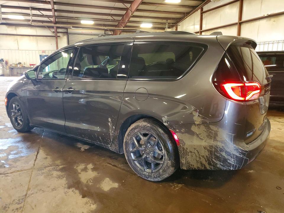 2018 Chrysler VIN 2C4RC1BG3JR353970 COPART salvage auction — SIDE, Mi - Certificate Of Title, sold $2,100 on 2026-07-17 (photo 2)