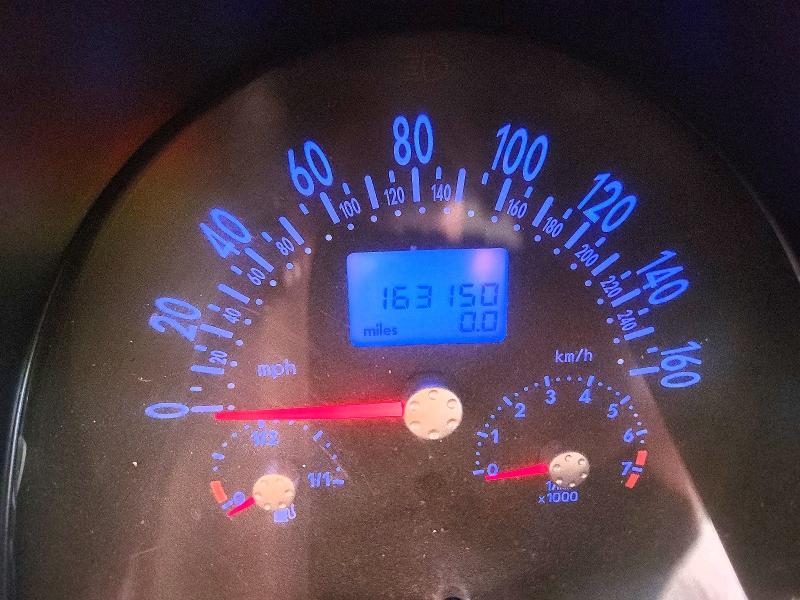 2002 Volkswagen Beetle VIN 3VWCD21C12M450016 COPART salvage auction — FRONT END, Az - Certificate Of Title, sold $475 on 2026-07-29 (photo 9)