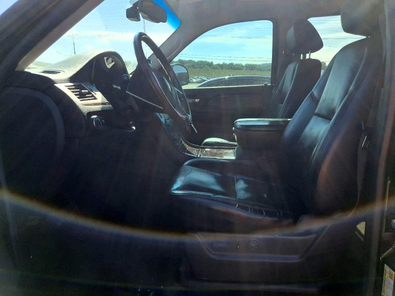 2007 Cadillac Escalade esv VIN 1GYFK66847R210119 COPART salvage auction — MINOR DENT/SCRATCHES, CO - DIS/DLR/EXP ONLY CLEAN TITLE, sold $275 on 2026-07-20 (photo 7)