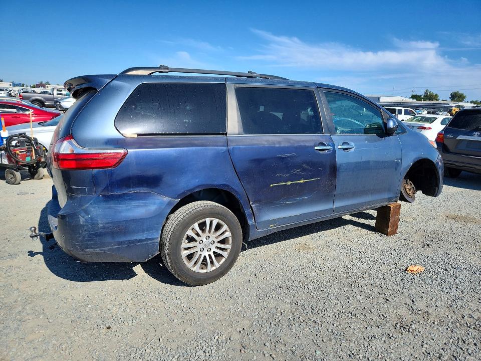2017 Toyota Sienna VIN 5TDYZ3DC0HS779665 COPART salvage auction — FRONT END, Ca - Salvage Certificate, sold $2,600 on 2026-07-24 (photo 3)