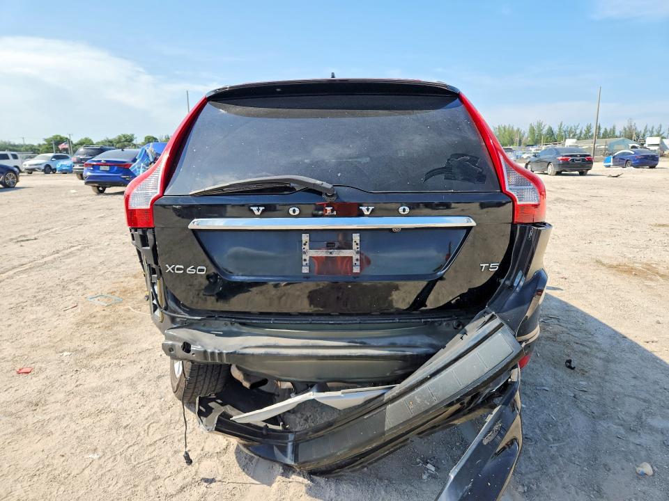 2016 Volvo Xc60 VIN YV440MDK1G2787976 COPART salvage auction — REAR END, Fl - Cert Of Title Slvg Rebuildable, sold $1,350 on 2026-08-18 (photo 6)