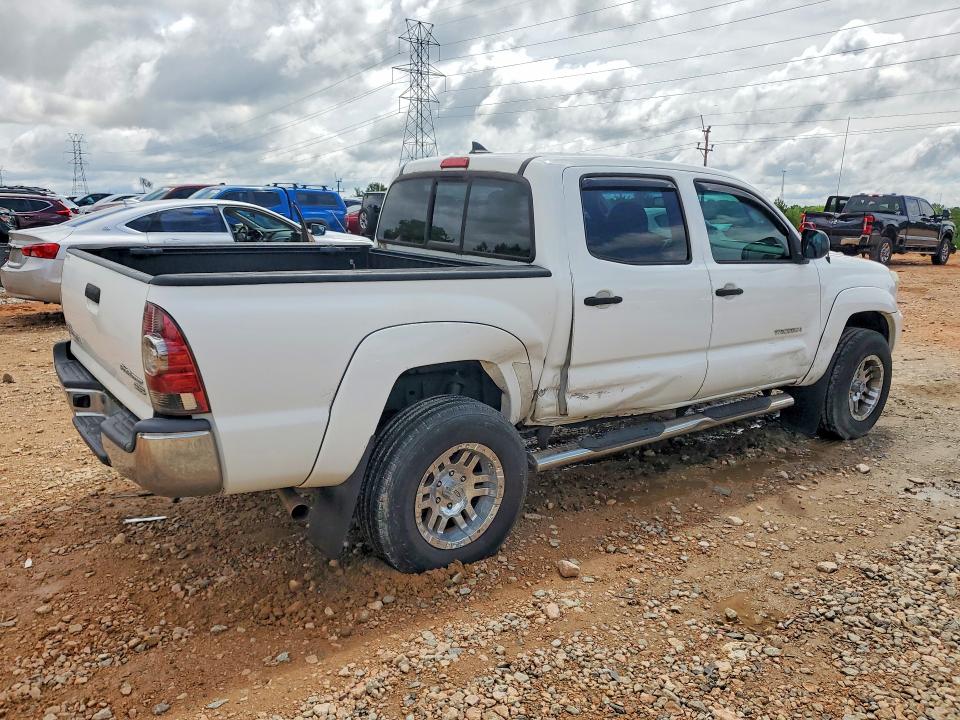 2014 Toyota Tacoma VIN 5TFJX4GN0EX032793 COPART salvage auction — SIDE, Nc - Salvage Certificate Of Title, sold $1,000 on 2026-07-20 (photo 3)