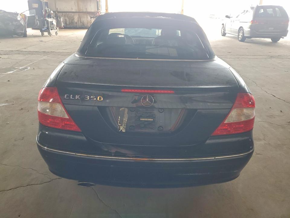 2007 Mercedes-benz Clk-klasse VIN WDBTK56F87F213784 COPART salvage auction — MINOR DENT/SCRATCHES, Az - Certificate Of Title, sold $575 on 2026-07-15 (photo 6)
