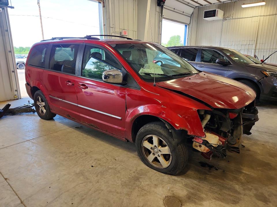 2009 Dodge Grand caravan VIN 2D8HN54139R581423 COPART salvage auction — FRONT END, MN - CERT OF TITLE-SALVAGE, sold $550 on 2026-07-02 (photo 4)