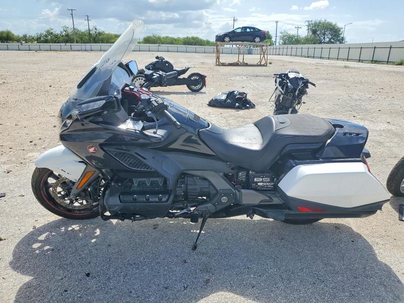 2020 Honda Gl1800c VIN JH2SC7915LK200022 COPART salvage auction — MINOR DENT/SCRATCHES, Tx - Certificate Of Title, sold $7,900 on 2026-07-09 (photo 3)