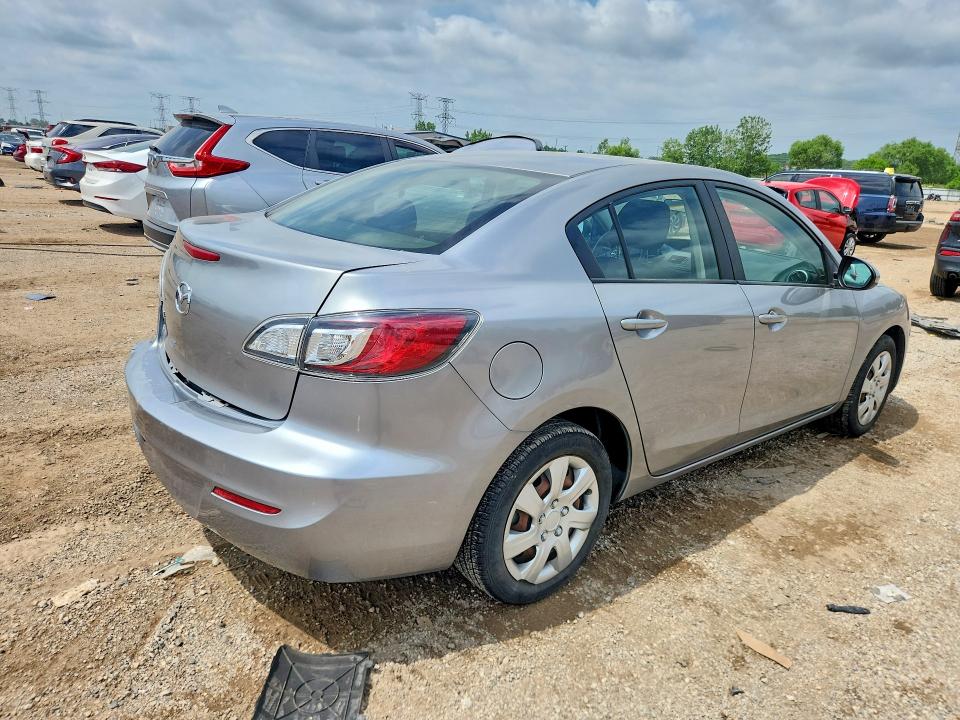 2013 Mazda 3 VIN JM1BL1TF5D1845321 COPART salvage auction — REAR END, Il - Salvage Certificate, sold $600 on 2026-07-16 (photo 3)