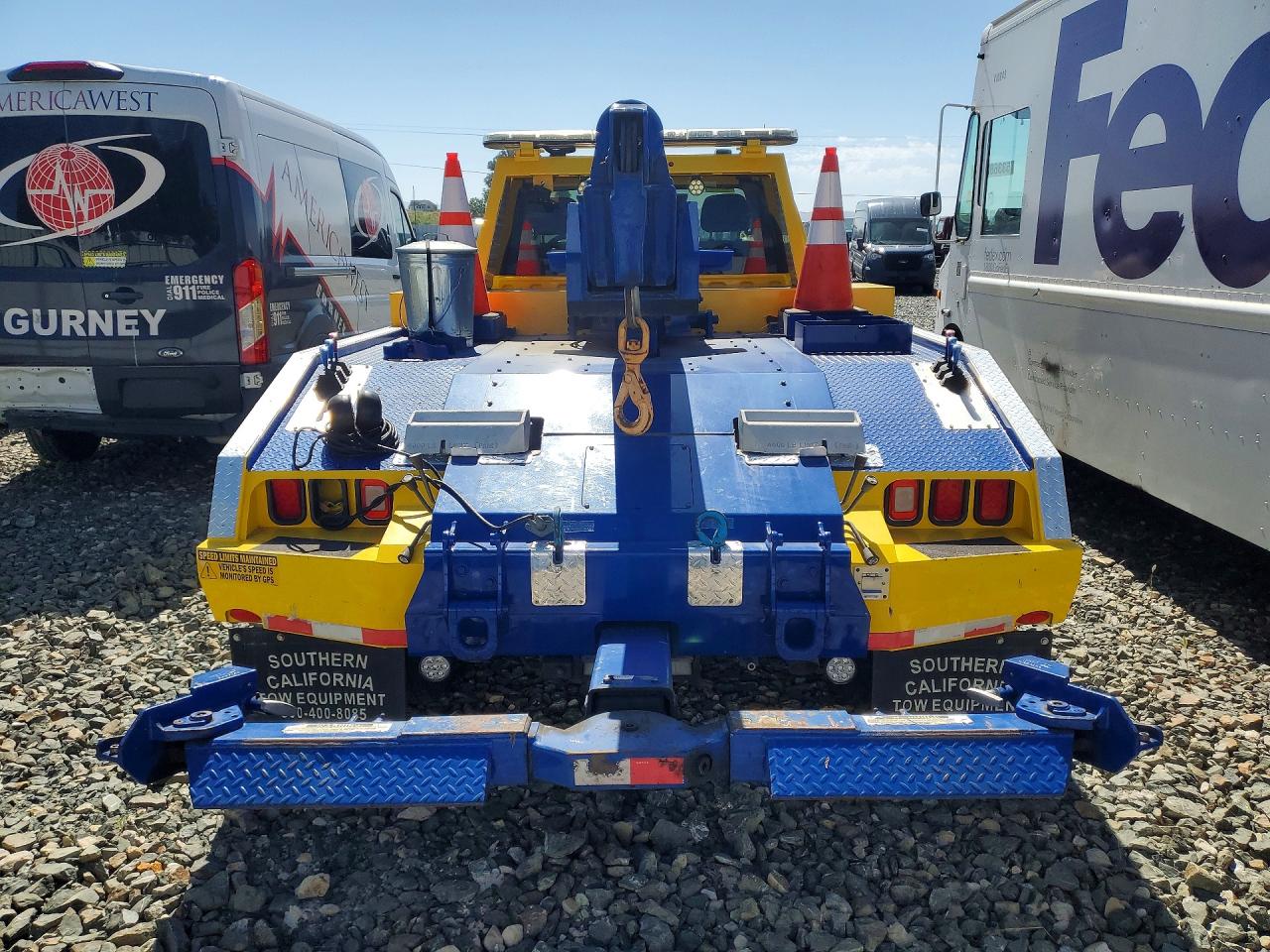 2021 Ford F550 VIN 1FDUF5GTXMDA06640 COPART salvage auction — Side, CA - DIS/DLR/EXP ONLY CLEAN TITLE (P), sold $25,750 on 2026-06-15 (photo 6)