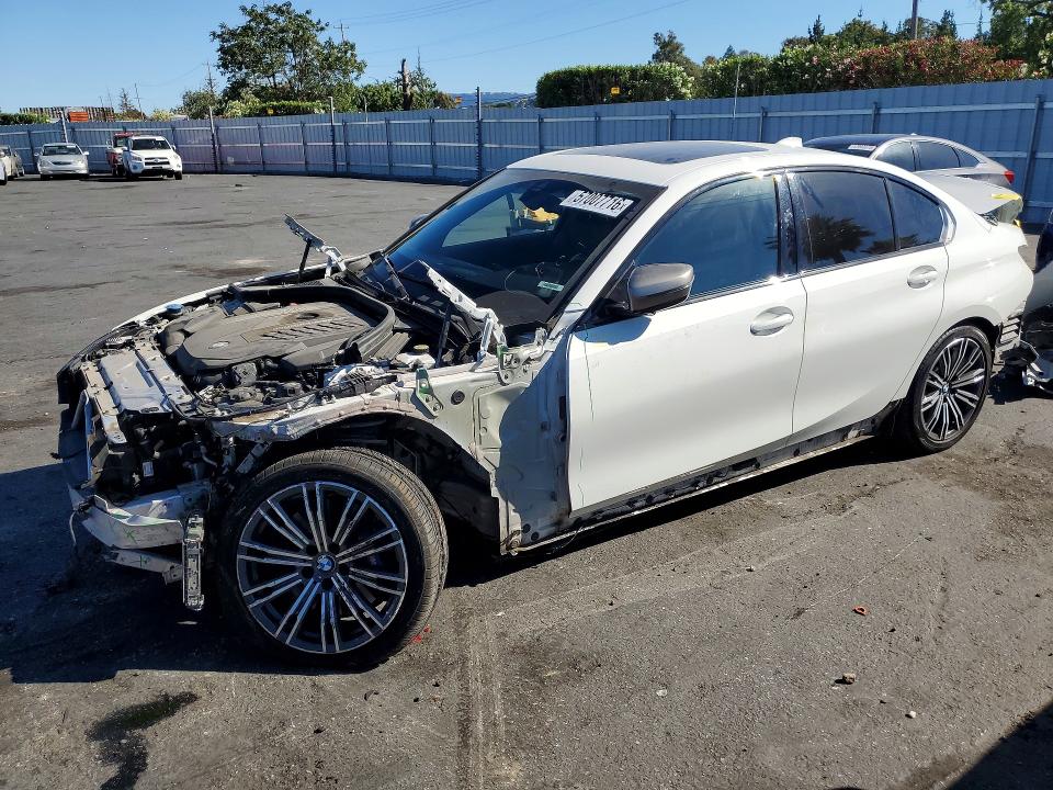 2021 BMW M340i VIN WBA5U7C02MFL29085 — COPART salvage auction photo