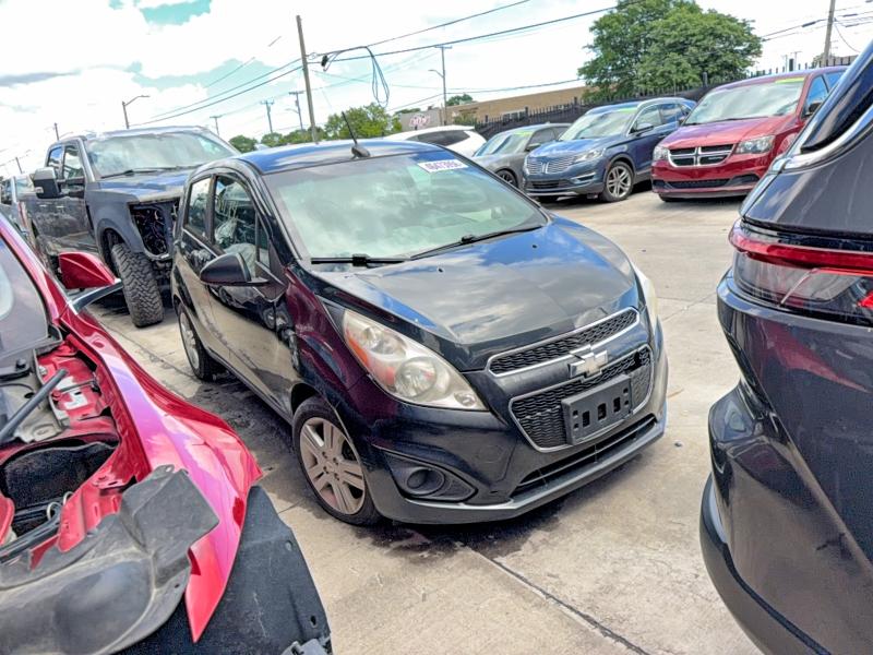 2014 Chevrolet Spark VIN KL8CD6S97EC502325 COPART salvage auction — MINOR DENT/SCRATCHES, Mi - Dealer Only Clean Title (P), sold $675 on 2026-07-27 (photo 1)