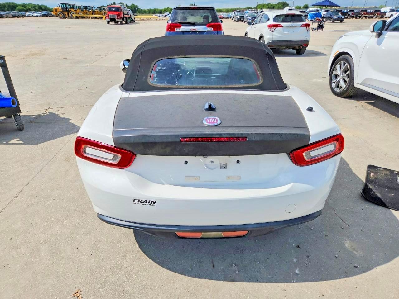 2018 Fiat 124 Spider VIN JC1NFAEK1J0137502 COPART salvage auction — Normal Wear, AR - CERTIFICATE OF TITLE (P), sold $4,350 on 2026-07-09 (photo 6)