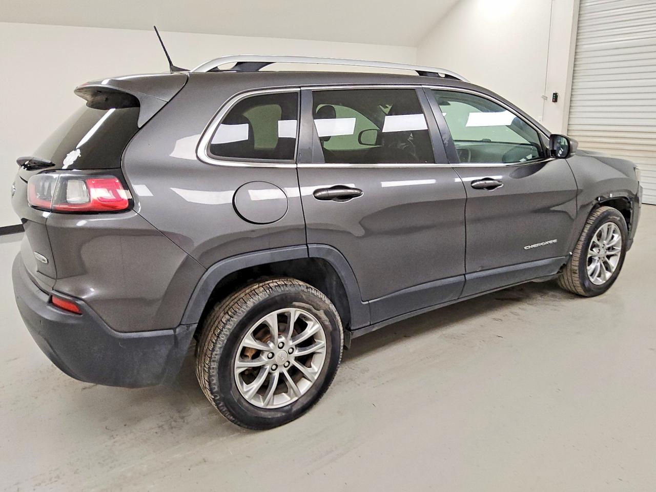 2020 Jeep Cherokee VIN 1C4PJLLB4LD614914 COPART salvage auction — Mechanical, TX - CERTIFICATE OF TITLE, sold $2,900 on 2026-07-09 (photo 3)