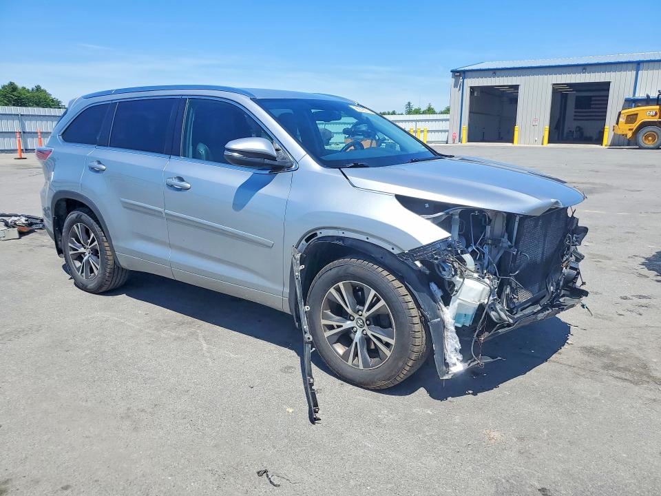 2016 Toyota Highlander VIN 5TDJKRFH8GS290186 COPART salvage auction — FRONT END, Me - Cert Of Title-Salvage Collisio, sold $7,700 on 2026-07-06 (photo 4)