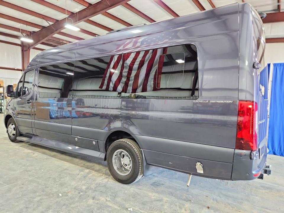 2022 Mercedes-benz Sprinter VIN W1X8ED3Y5NT102302 COPART salvage auction — MINOR DENT/SCRATCHES, Sc - Certificate Of Title (P), sold $96,500 on 2026-07-17 (photo 2)