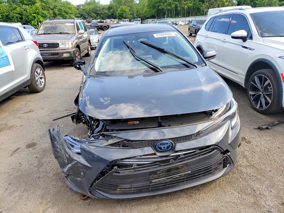 2025 Toyota Corolla VIN JTDBDMHE2S3018117 COPART salvage auction — SIDE, Ct - Cert Of Title-Salvage, sold $1,650 on 2026-07-28 (photo 5)