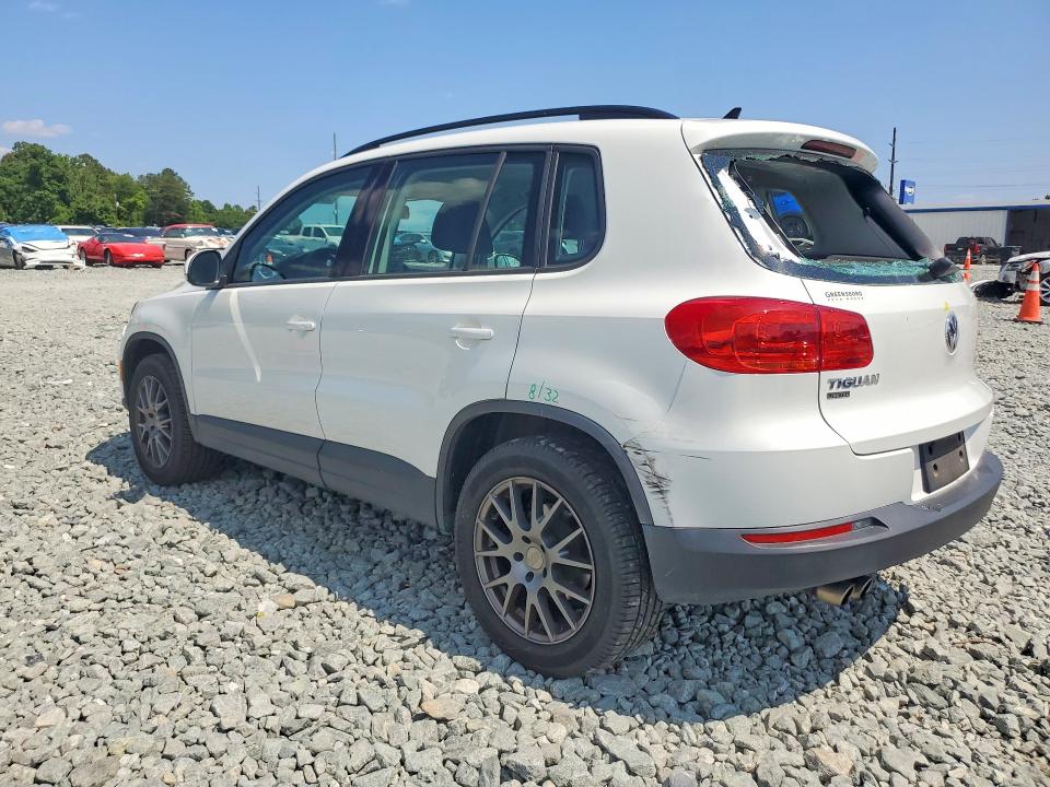 2018 Volkswagen Tiguan VIN WVGBV7AX5JK005503 COPART salvage auction — SIDE, Nc - Salvage Certificate Of Title, sold $2,500 on 2026-08-05 (photo 2)