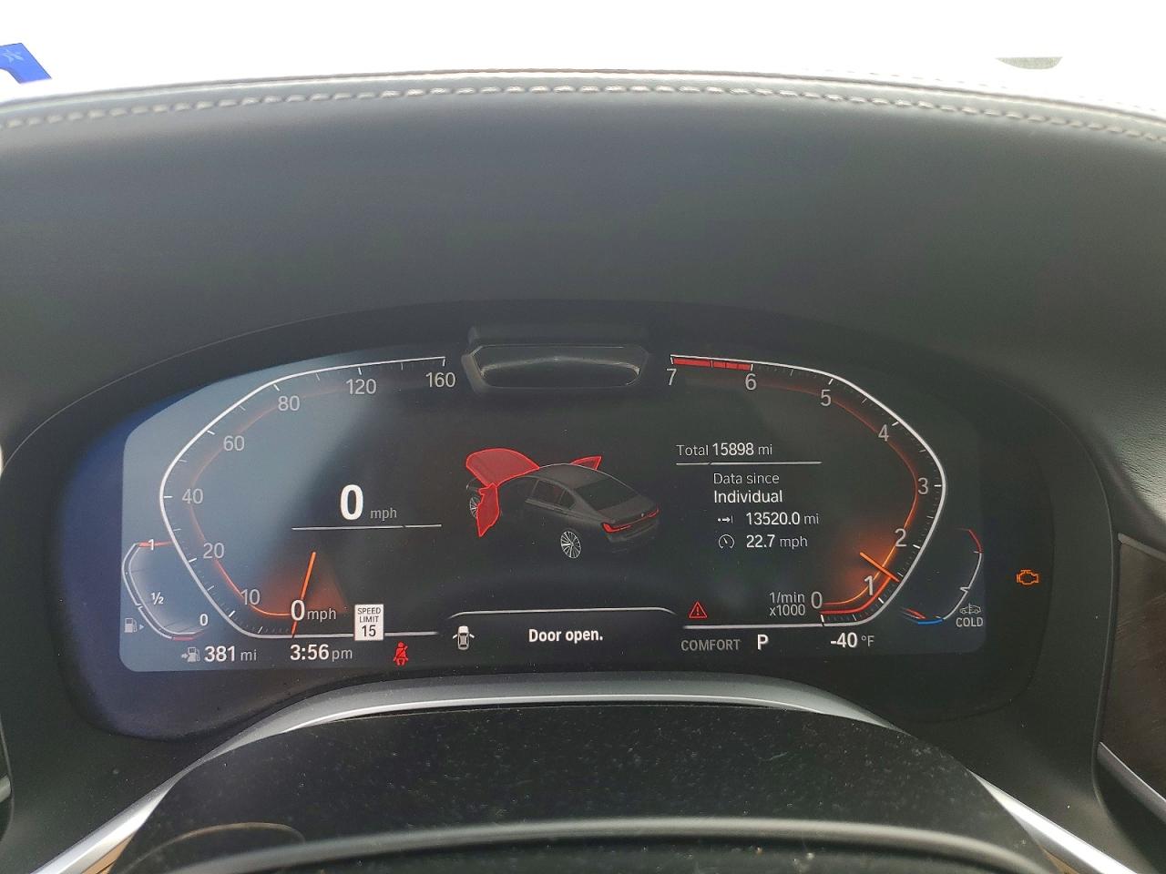 2022 BMW 7 Series VIN WBA7U2C00NCK71802 COPART salvage auction — Front End, TX - SALVAGE VEHICLE TITLE, sold $30,250 on 2026-06-30 (photo 9)