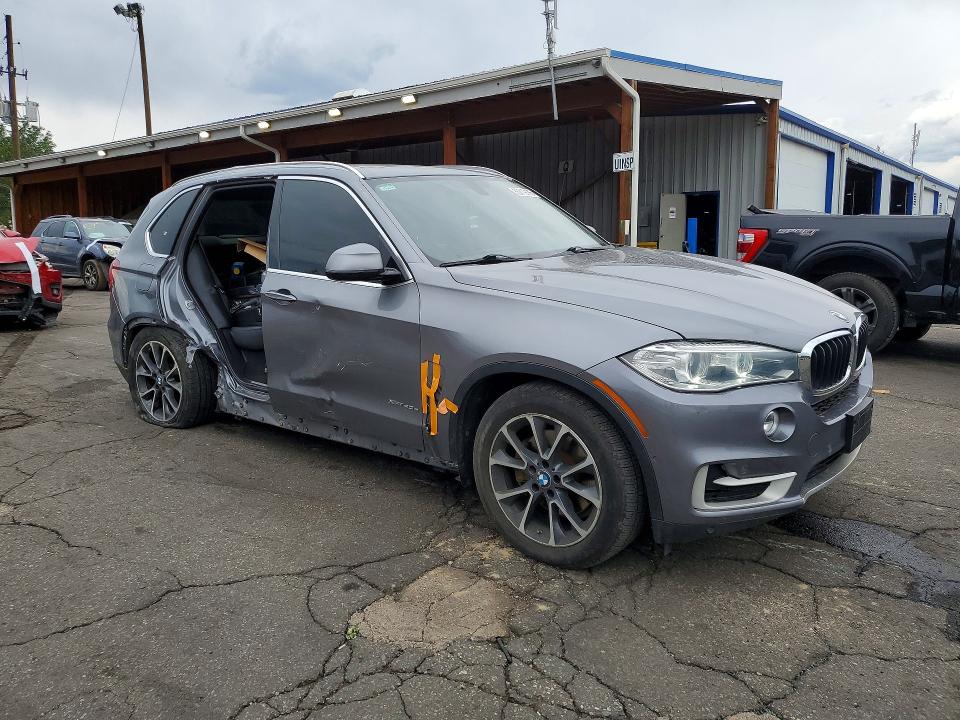 2016 BMW X5 VIN 5UXKT0C56G0S75162 COPART salvage auction — SIDE, Co - Bill Of Sale-Parts Only, sold $275 on 2026-07-28 (photo 4)