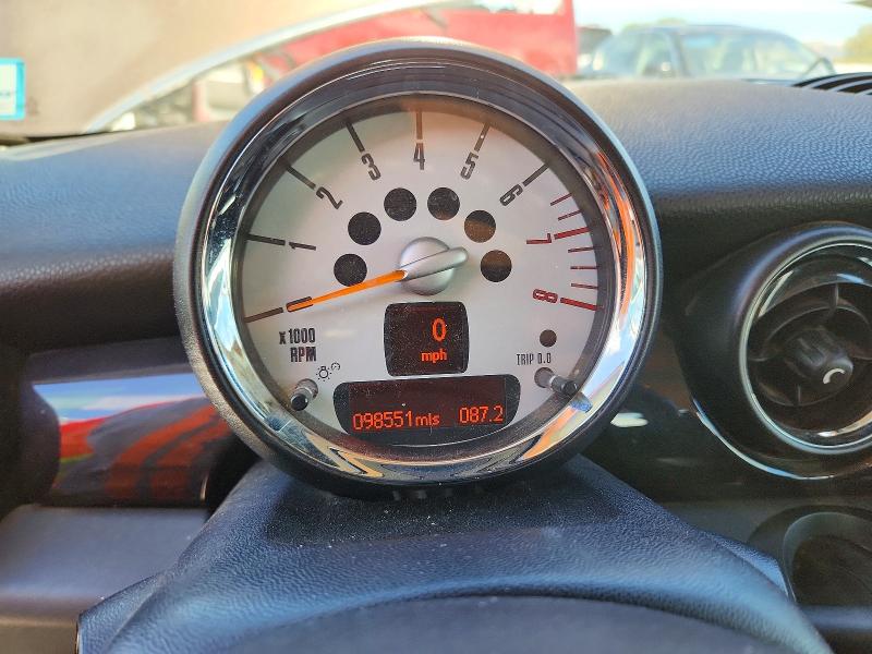 2011 Mini Cooper VIN WMWSU3C51BT091946 COPART salvage auction — FRONT END, CA - SALVAGE CERTIFICATE, sold $525 on 2026-07-28 (photo 9)