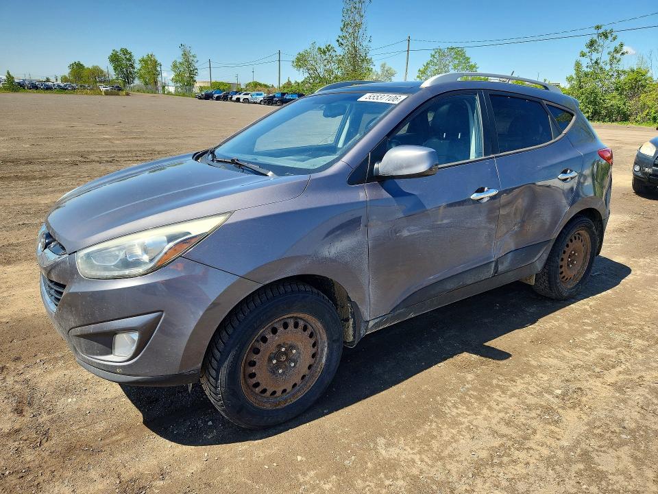 2015 Hyundai Tucson VIN KM8JUCAG7FU031054 COPART salvage auction — SIDE, Qc - Gravement Accidente, sold $300 on 2026-07-07 (photo 1)