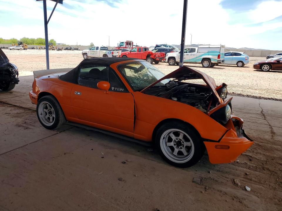 1997 Mazda Mx-5 miata VIN JM1NA3534V0732310 COPART salvage auction — FRONT END, AZ - CERT OF TITLE - SALVAGE, sold $600 on 2026-07-30 (photo 4)