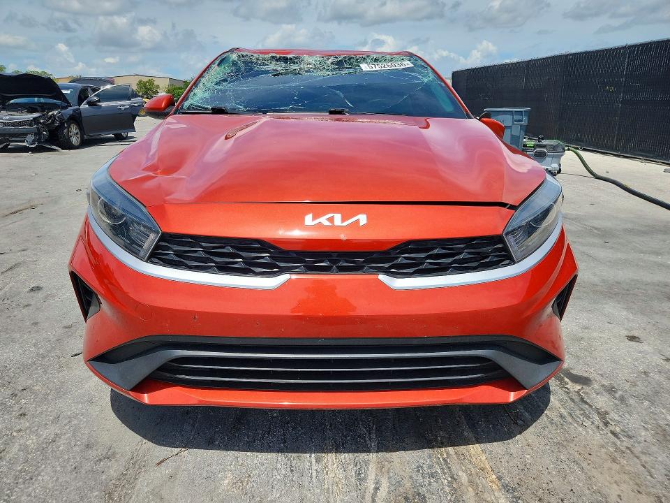 2022 Kia VIN 3KPF24AD2NE465097 COPART salvage auction — ROLLOVER, Salvage Title, sold $2,650 on 2026-07-28 (photo 5)