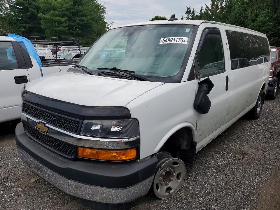 2019 Chevrolet Express 3500 VIN 1GAZGPFP6K1160602 — COPART salvage auction photo