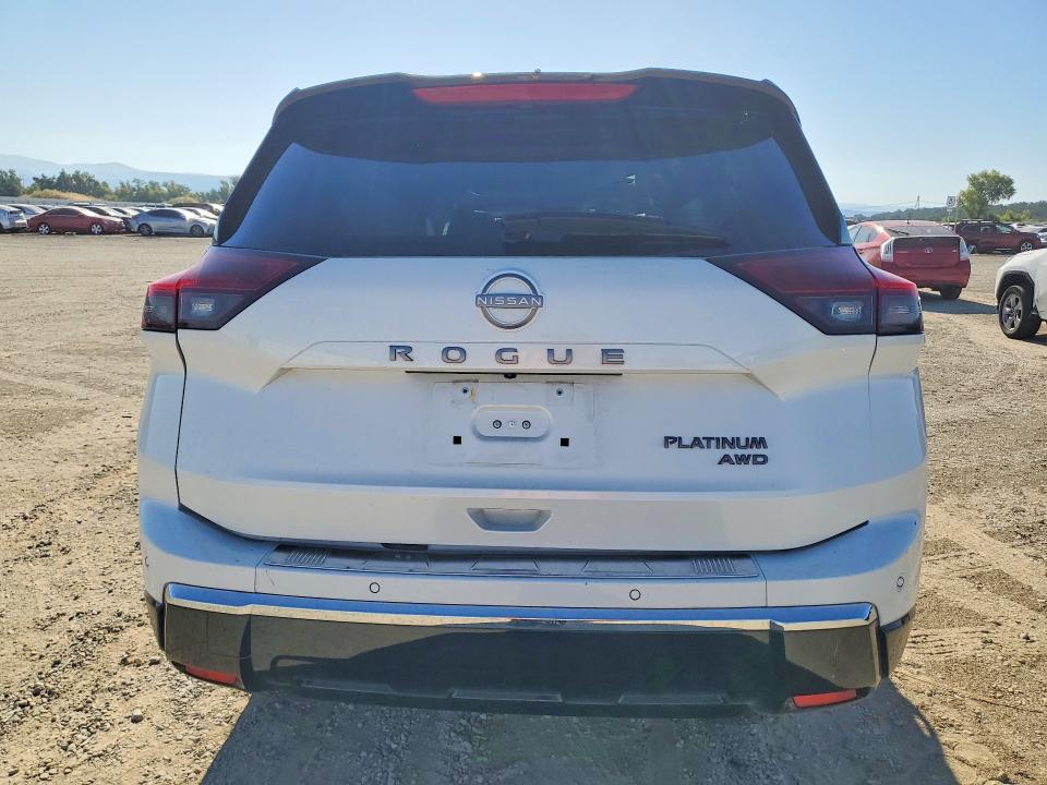 2026 Nissan Rogue VIN JN8BT3DD2TW293355 COPART salvage auction — ROLLOVER, CA - NON-REPAIRABLE VEHICLE CERT, sold $950 on 2026-07-24 (photo 6)