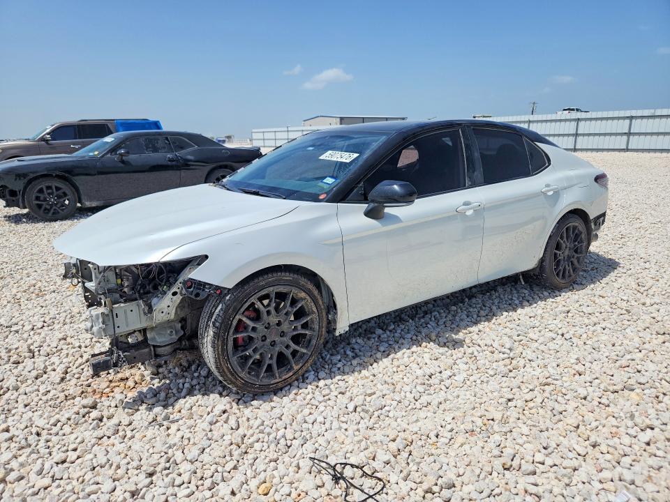 2022 Toyota Camry VIN 4T1KZ1AK5NU069900 — COPART salvage auction photo