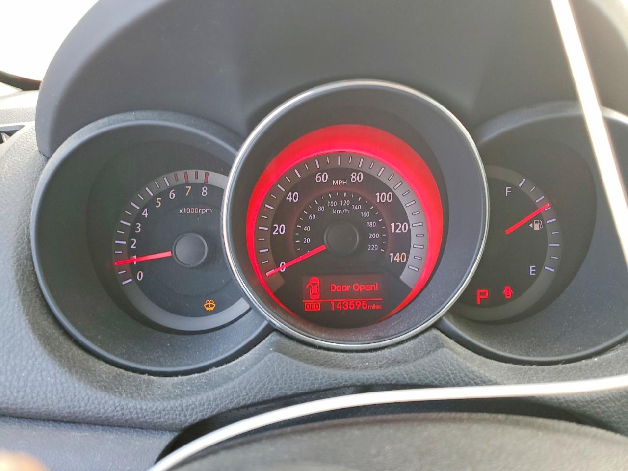 2013 Kia Forte VIN KNAFU6A24D5670660 COPART salvage auction — Front End, TX - SALVAGE VEHICLE TITLE, sold $875 on 2026-07-09 (photo 9)