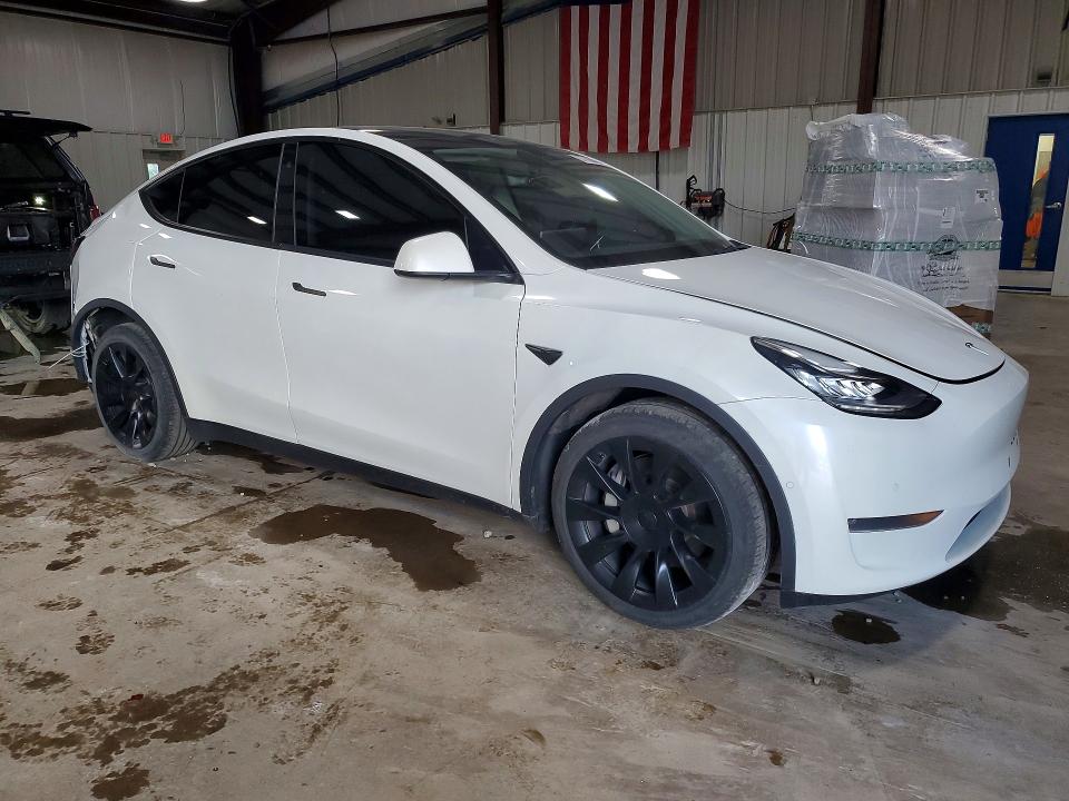 2020 Tesla Model y VIN 5YJYGDEE8LF041489 COPART salvage auction — REAR END, Pa - Cert Of Salvage-F=Out Of Cntry, sold $10,600 on 2026-07-08 (photo 4)