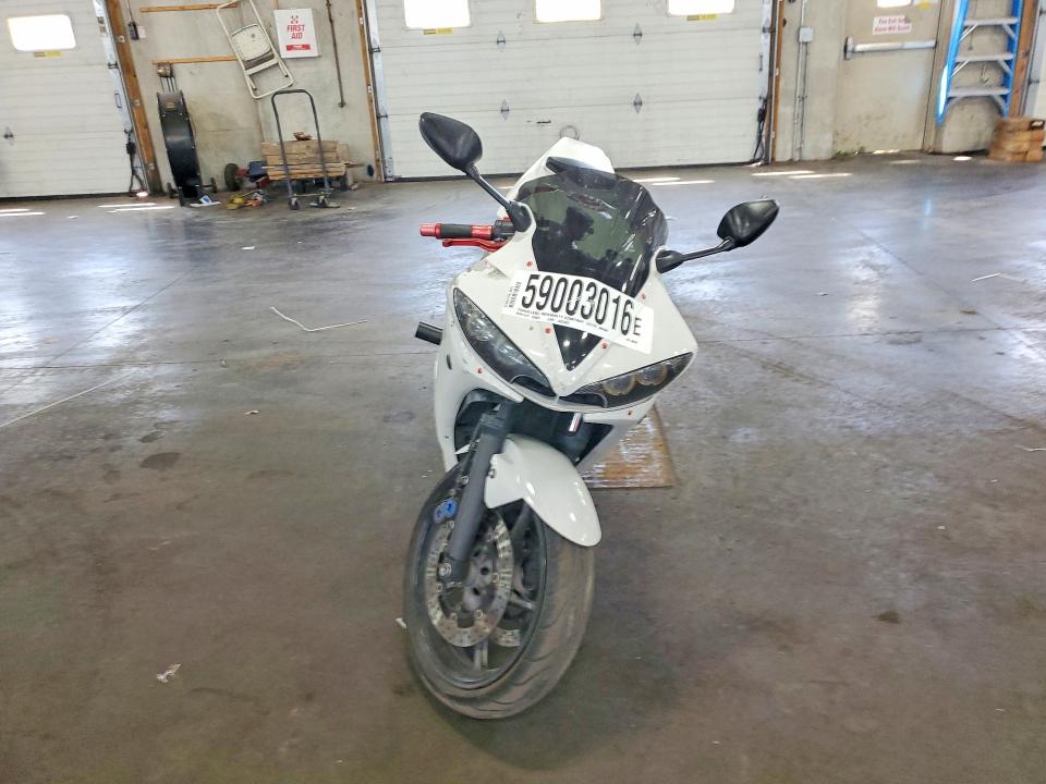 2003 Yamaha Yzfr6 VIN JYARJ06EX3A004994 COPART salvage auction — VANDALISM, MN - CERT OF TITLE-PRIOR SALVAGE, sold $825 on 2026-07-09 (photo 2)