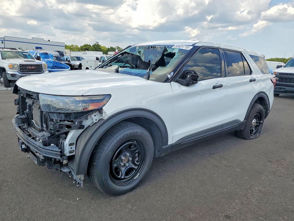 2025 Ford Explorer VIN 1FM5K8AW1SGA87804 COPART salvage auction — SIDE, Fl - Cert Of Title-Police Slvg Rbld, sold $15 on 2026-07-27 (photo 1)