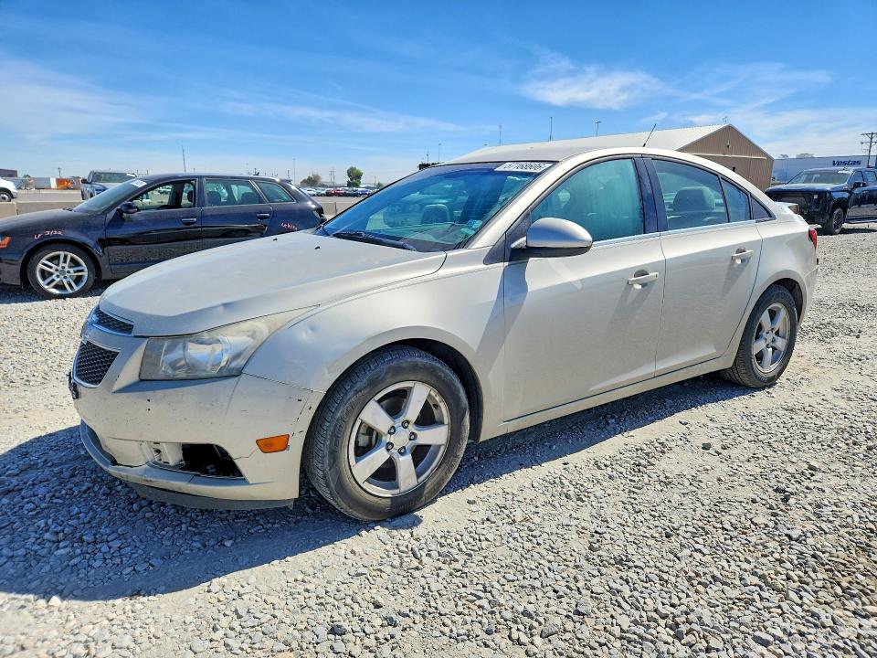 2014 Chevrolet Cruze VIN 1G1PC5SB2E7212441 — COPART salvage auction photo