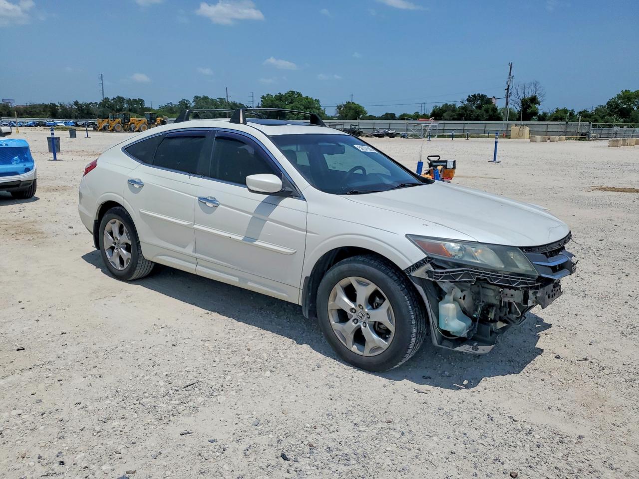2012 Honda Crosstour VIN 5J6TF1H52CL000662 COPART salvage auction — Front End, TX - SALVAGE VEHICLE TITLE (P), sold $875 on 2026-07-09 (photo 4)