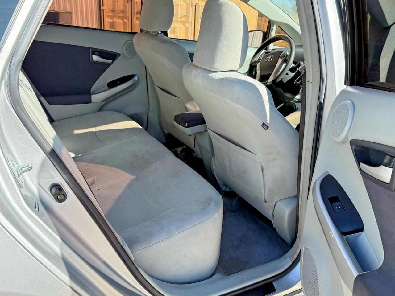 2010 Toyota Prius VIN JTDKN3DUXA0145492 COPART salvage auction — Minor Dent/Scratches, TX - CERTIFICATE OF TITLE (P), sold $2,100 on 2026-07-09 (photo 6)